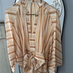 Anthropology neutral tie motif tie front blouse size small